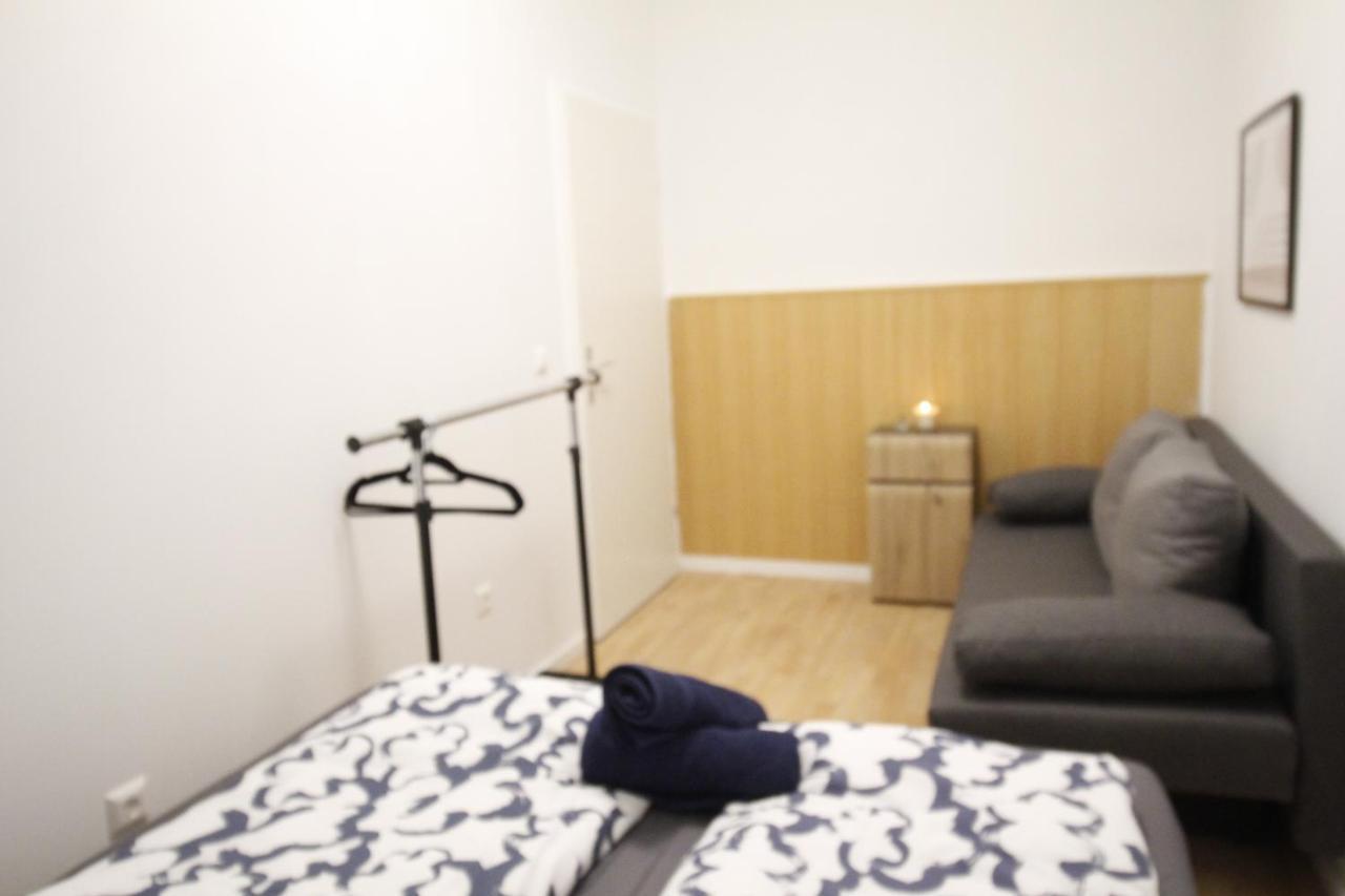 Comfort Triple Room Th Відень Екстер'єр фото