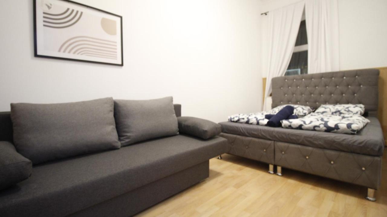 Comfort Triple Room Th Відень Екстер'єр фото